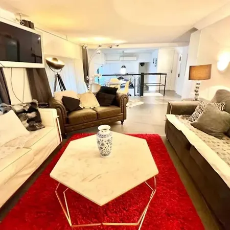 Apartment Duplex Climatise Sur Le Port De